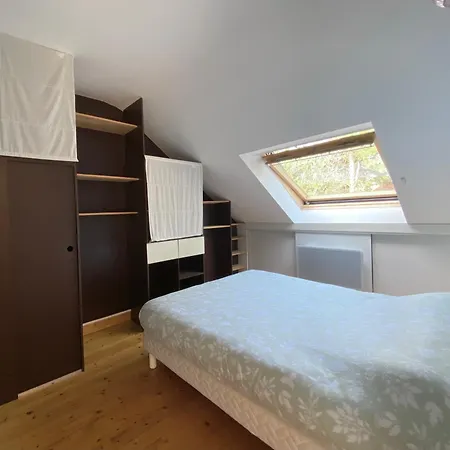 Holiday home Maison Familiale Typique A 200m De La Benoit
